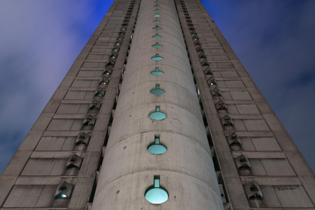 Genex Apartment